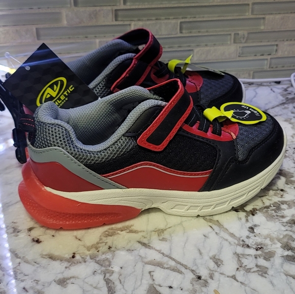 Athletic Works Memory Foam Kids Red/Black Light Up Sneakers - Picture 3 of 8